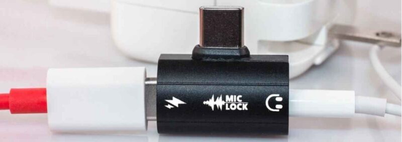 plugged in mic-lock data blocker with soundpass
